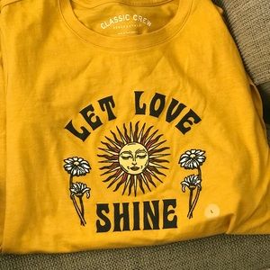Let love shine Aeropostale t shirt